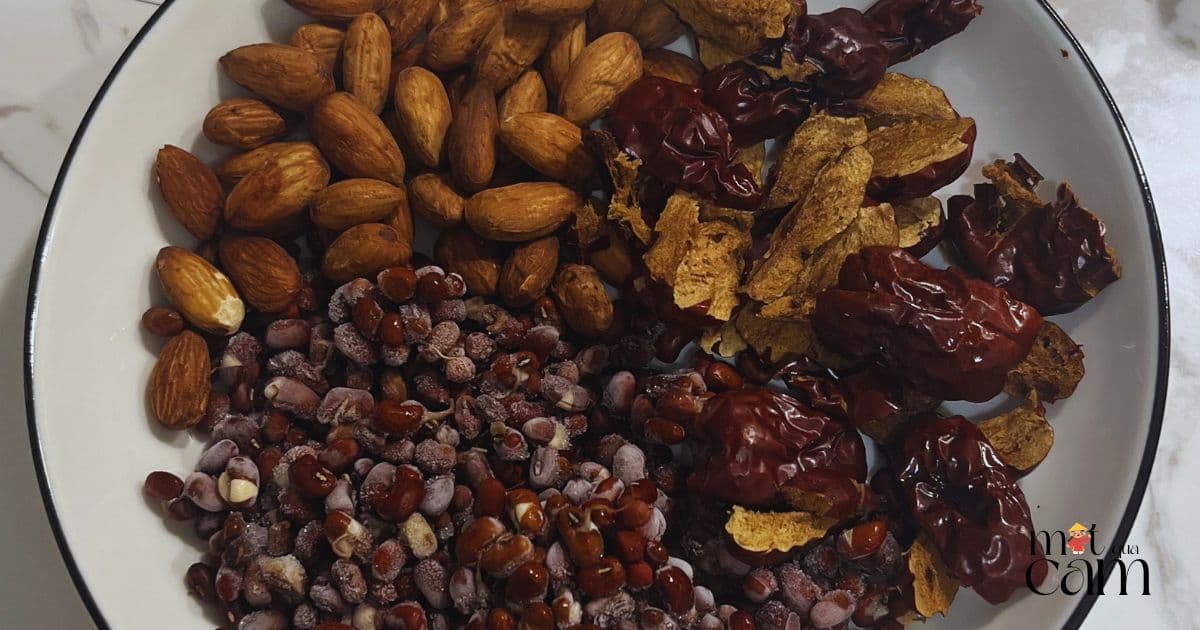 Công thức sữa đậu đỏ táo đỏ hạnh nhân tự làm