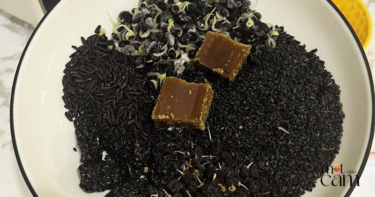 Công thức sữa hạt ngũ hắc tự làm tại nhà